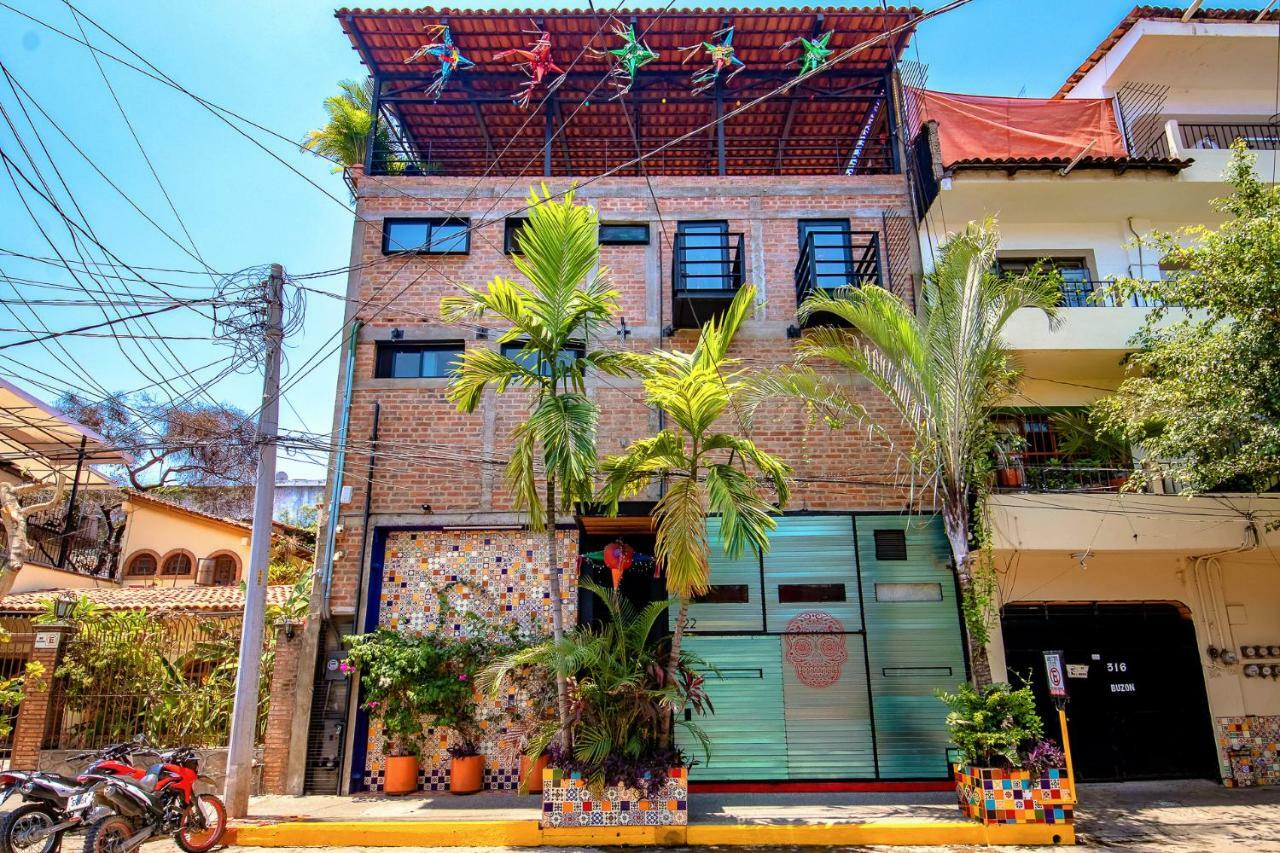 Pinata Pv Gay Hotel Puerto Vallarta Exterior foto